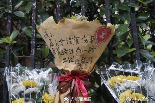 目标7席⁉️切尔西+拜仁+巴黎+皇马/尤文，欧洲已锁定8强一半席位